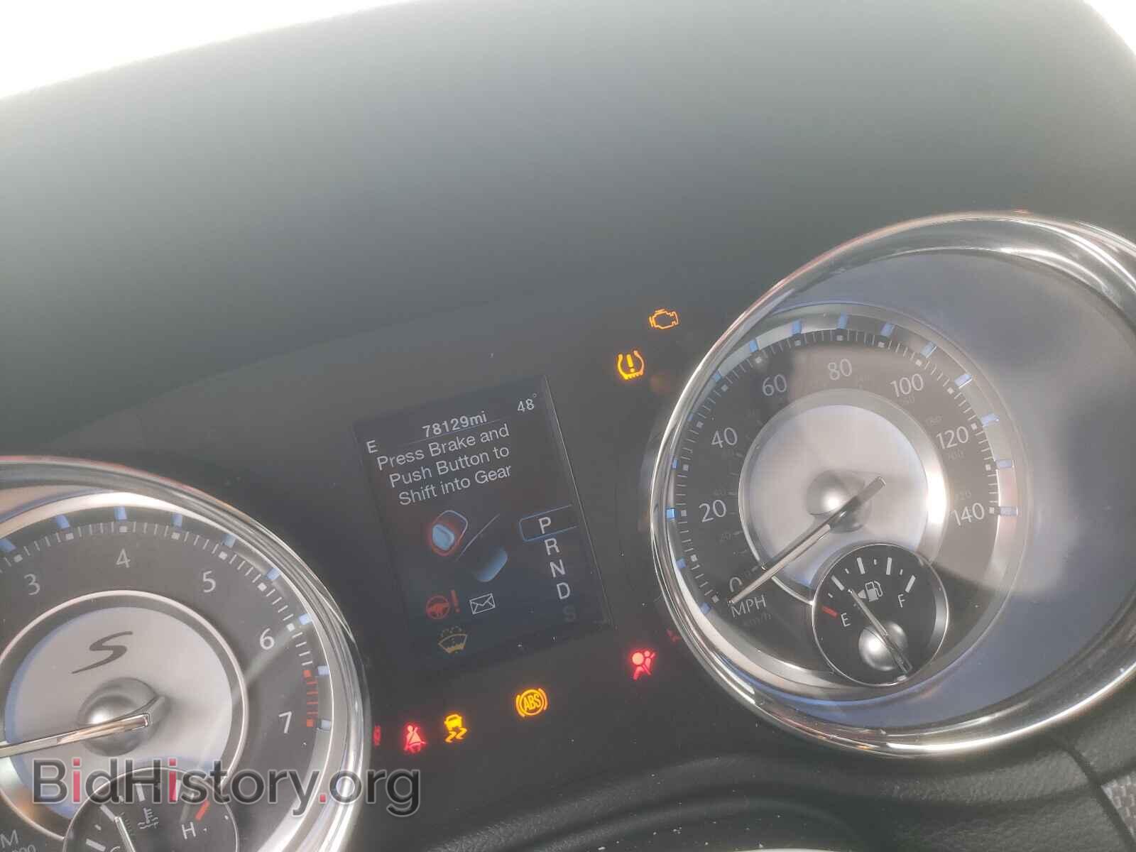 2012 CHRYSLER 300 - VIN: 2C3CCABG4CH217334 - Фото 8