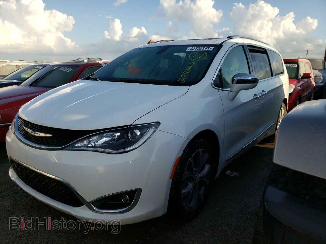 2020 CHRYSLER PACIFICA - VIN: 2C4RC1GG6LR126199 - Photo 2