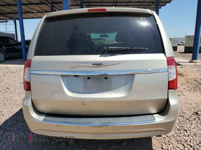 2014 Chrysler MINIVAN (VIN 2C4RC1BG4ER131895) — photo 6 of 13