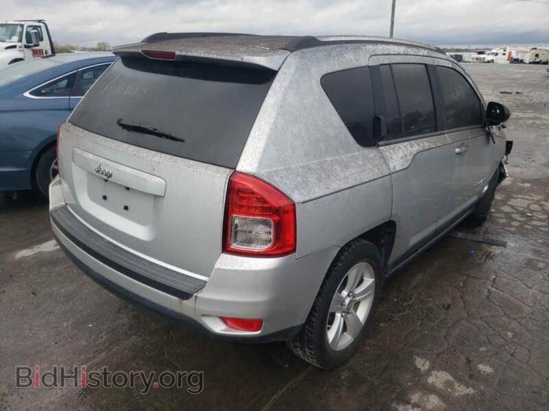 2012 Jeep COMPASS (VIN 1C4NJCBA9CD504196) — фото 4 из 10