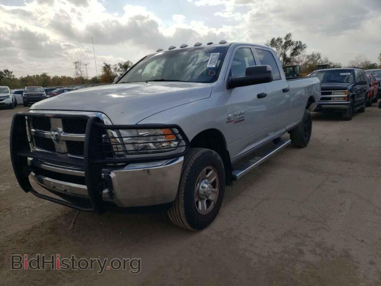 2017 RAM 2500 - VIN: 3C6UR5HL7HG676558 - Фото 2