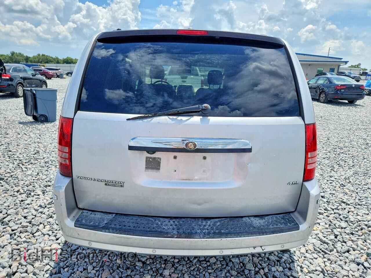 2008 CHRYSLER MINIVAN - VIN: 2A8HR64X78R712910 - Фото 6