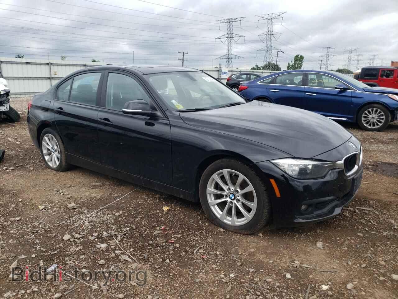 2017 BMW 3 SERIES - VIN: WBA8E5G32HNU43599 - Фото 4