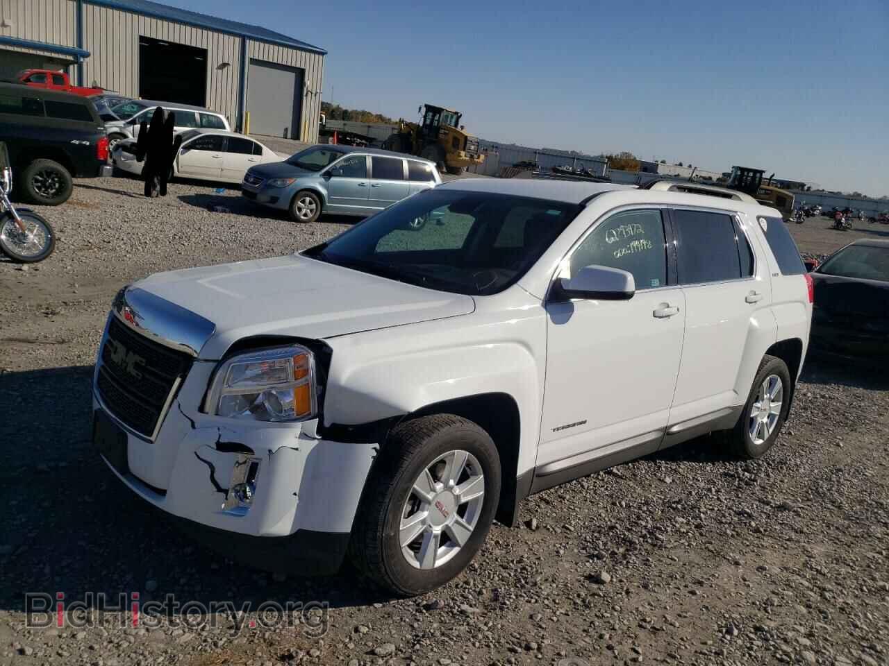 2013 GMC TERRAIN - VIN: 2GKALUEK5D6417564 - Photo 2