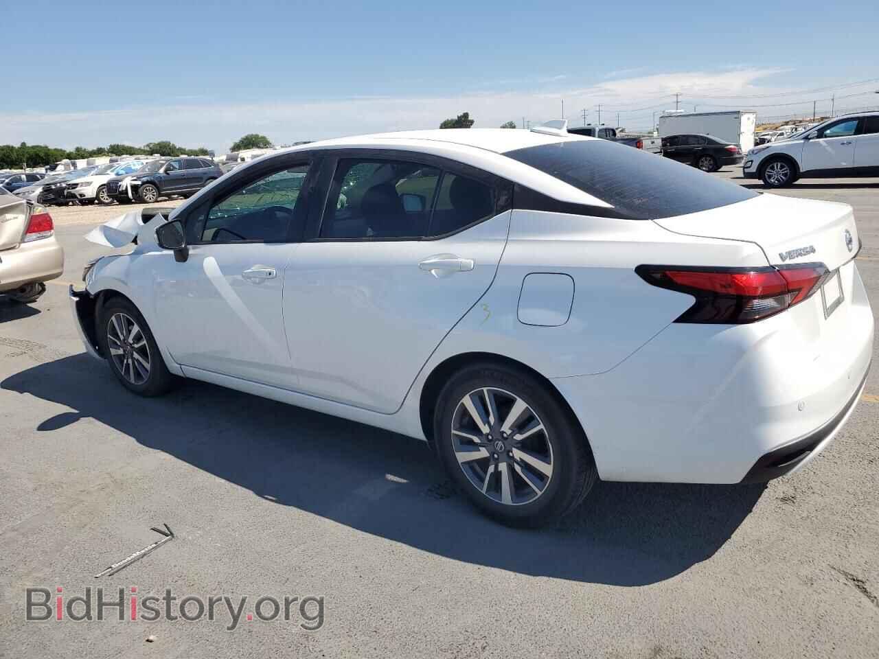 2020 NISSAN VERSA - VIN: 3N1CN8EV2LL822925 - Фото 2