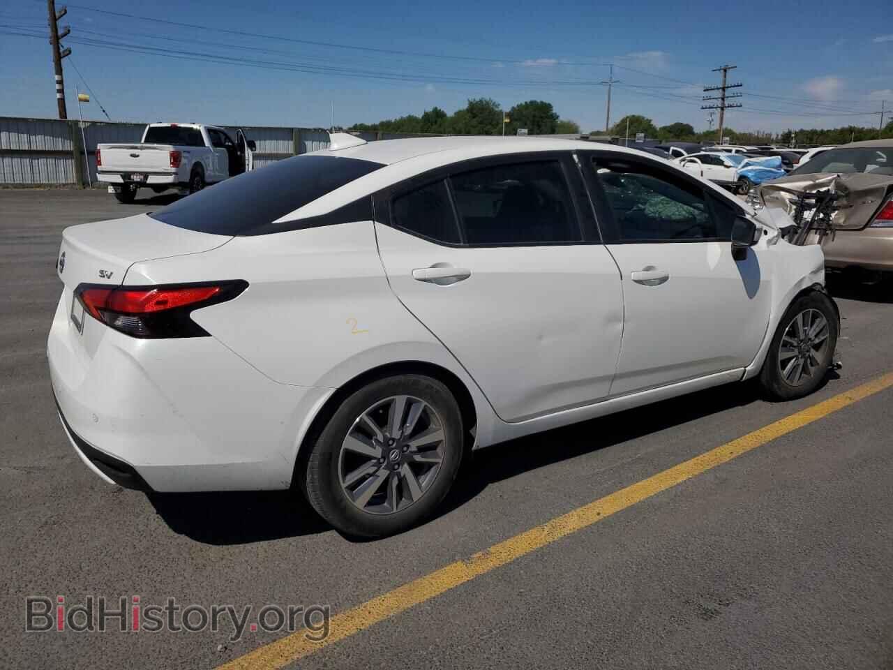2020 NISSAN VERSA - VIN: 3N1CN8EV2LL822925 - Фото 3