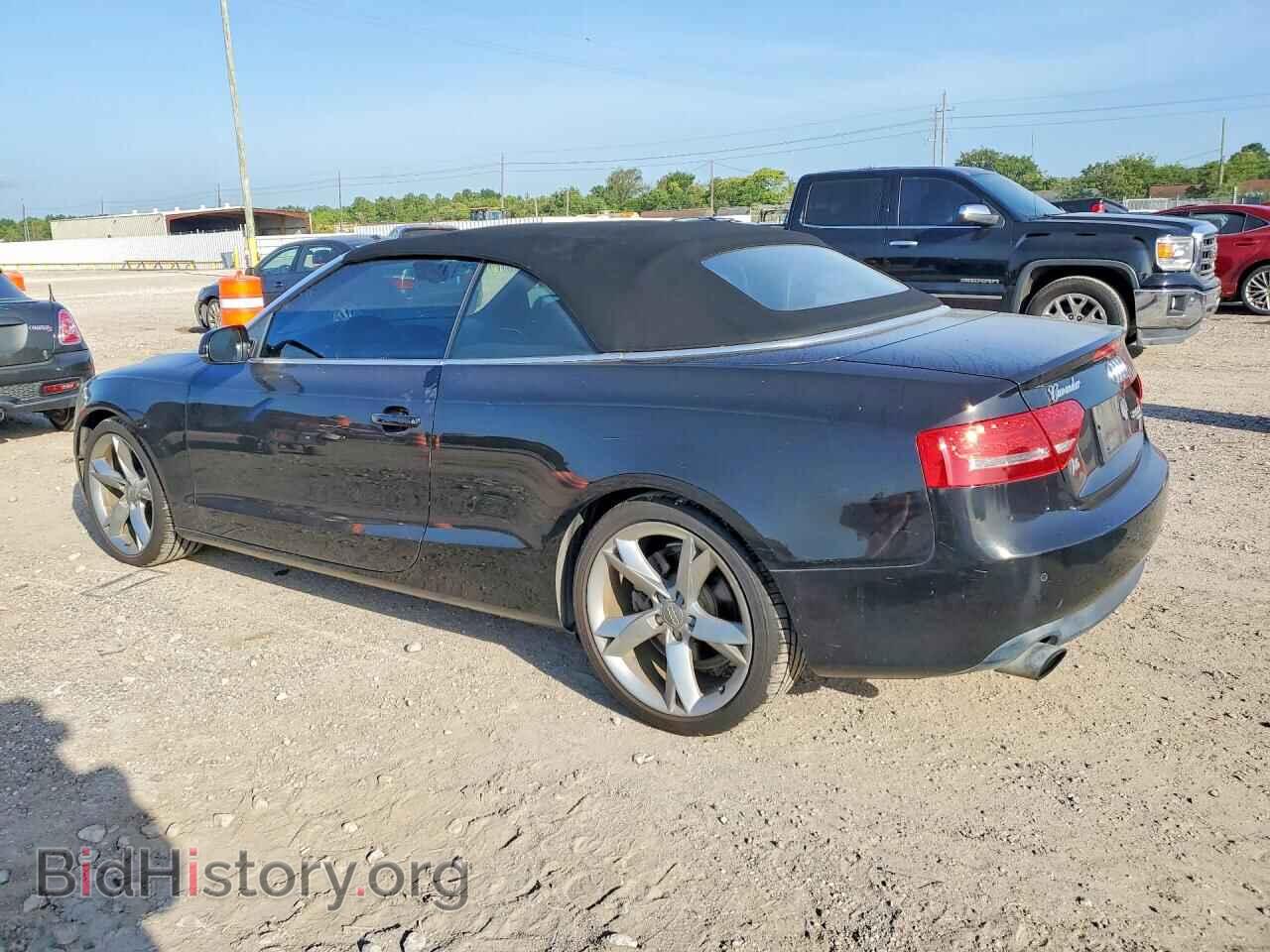 2011 AUDI A5 - VIN: WAULFAFH9BN012343 - Photo 2