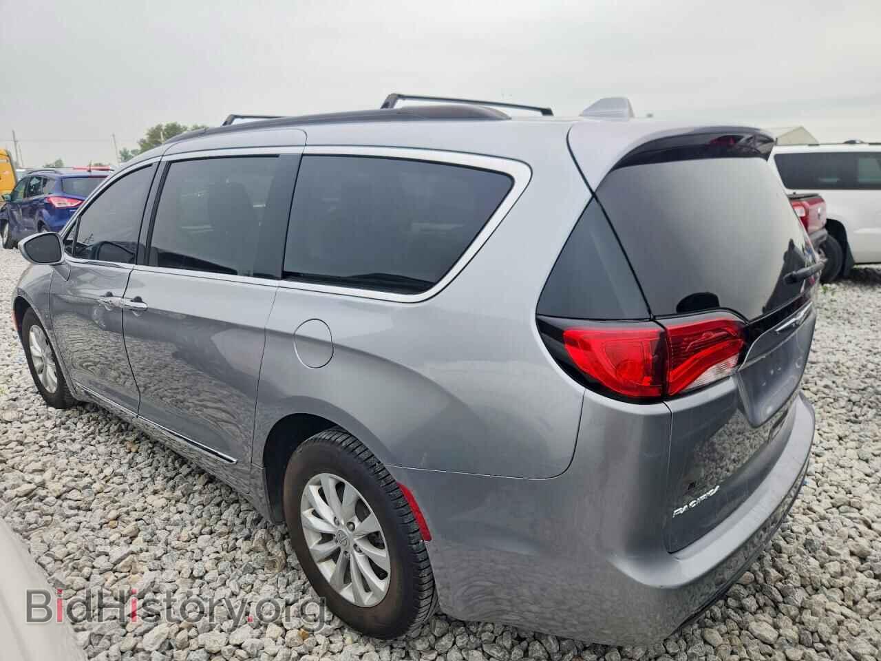 2017 CHRYSLER PACIFICA - VIN: 2C4RC1BG8HR794309 - Фото 2