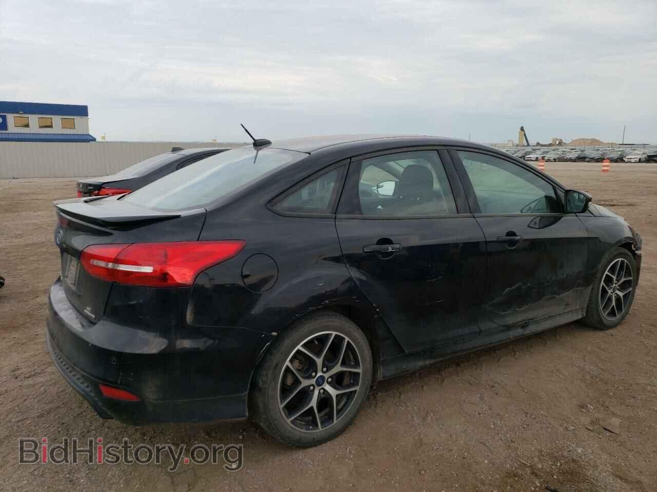 2016 FORD FOCUS - VIN: 1FADP3F2XGL391762 - Фото 3
