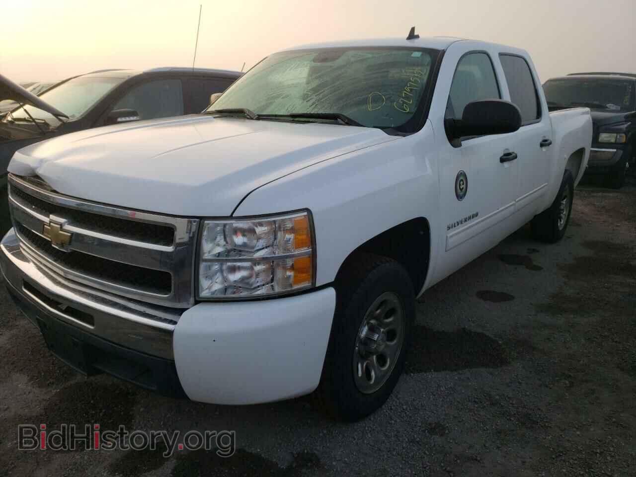 2011 CHEVROLET SILVERADO - VIN: 3GCPCREA8BG328079 - Фото 2