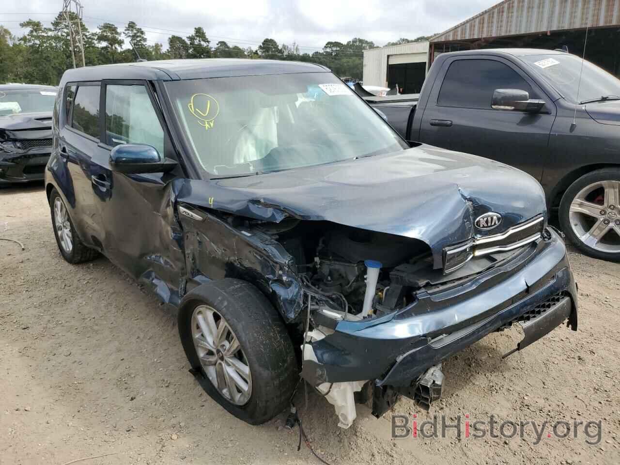 Photo KNDJP3A59J7605431 - KIA SOUL 2018