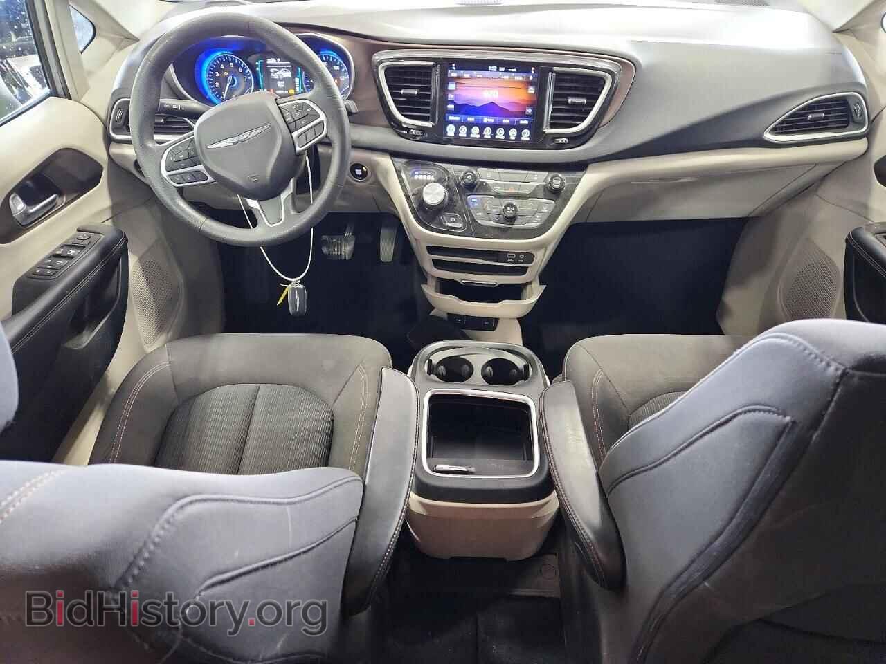 2017 CHRYSLER PACIFICA - VIN: 2C4RC1DGXHR694998 - Photo 8