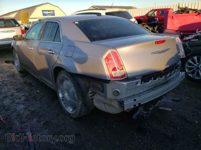 2014 Chrysler 300 (VIN 2C3CCAET4EH117908) — photo 3 of 10