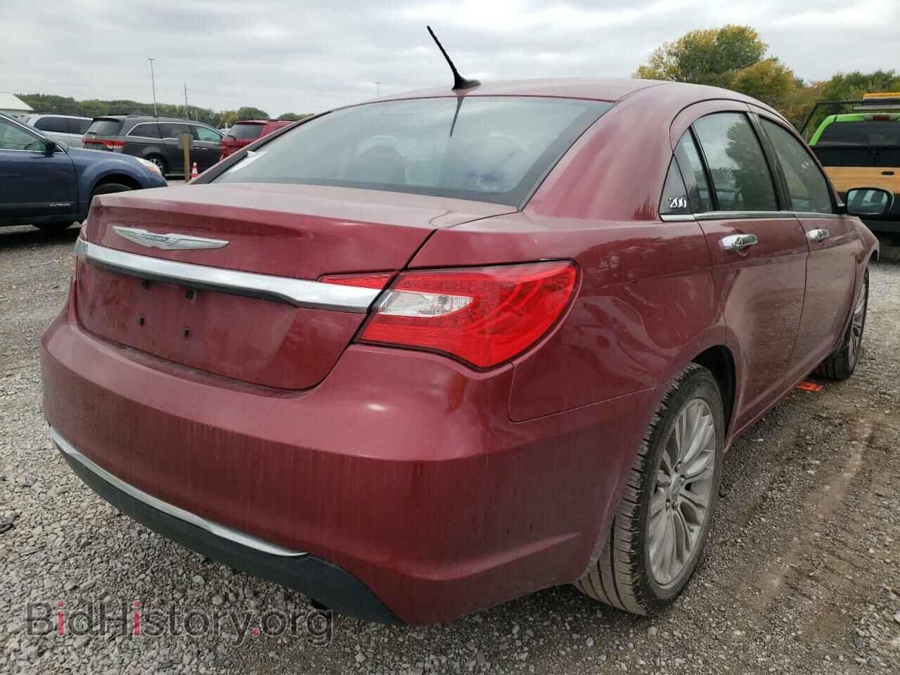 2012 CHRYSLER 200 - VIN: 1C3CCBCB2CN307775 - Photo 4