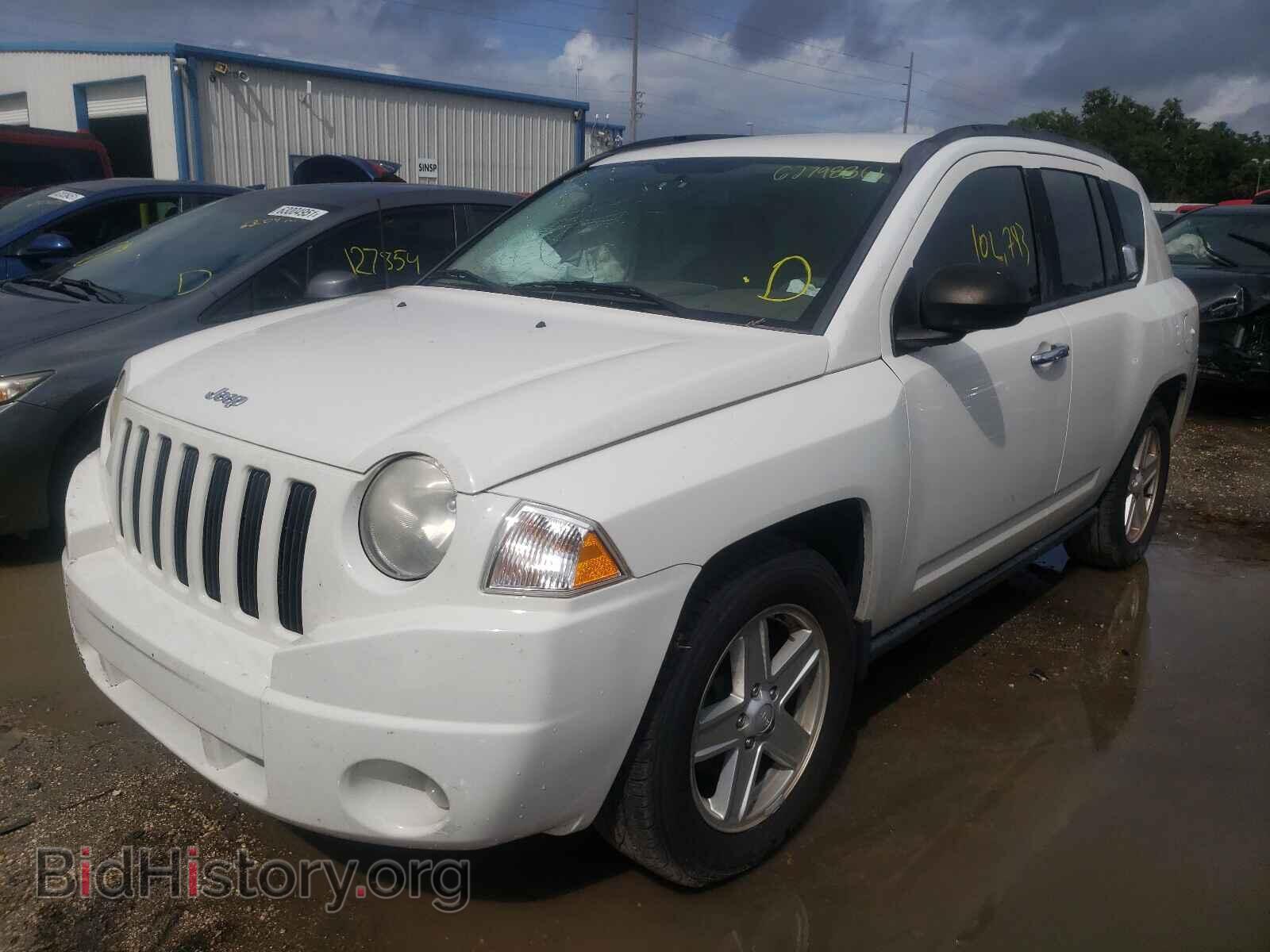 2007 JEEP COMPASS - VIN: 1J8FT47097D431267 - Фото 2
