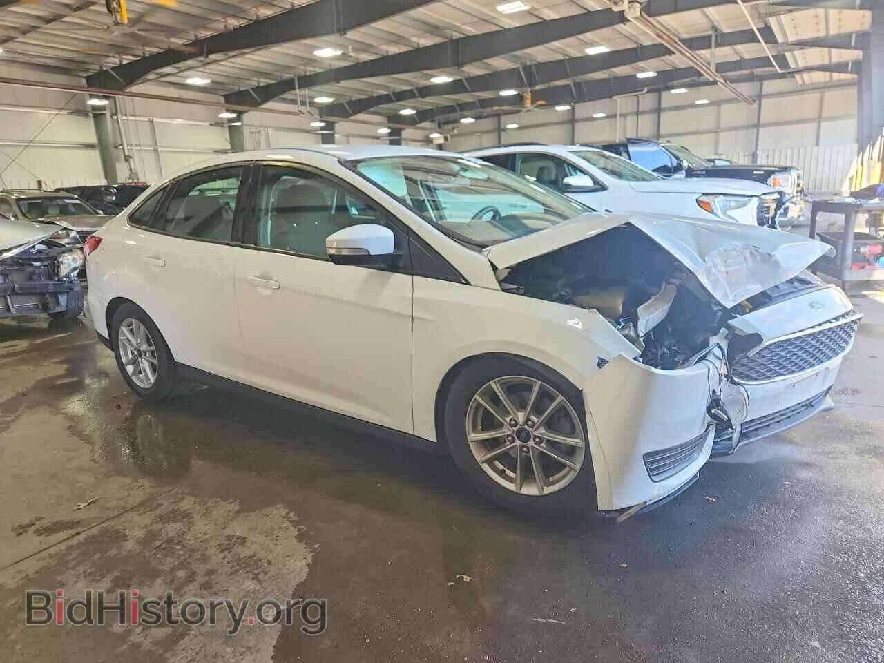 2016 FORD FOCUS - VIN: 1FADP3F2XGL267975 - Photo 4