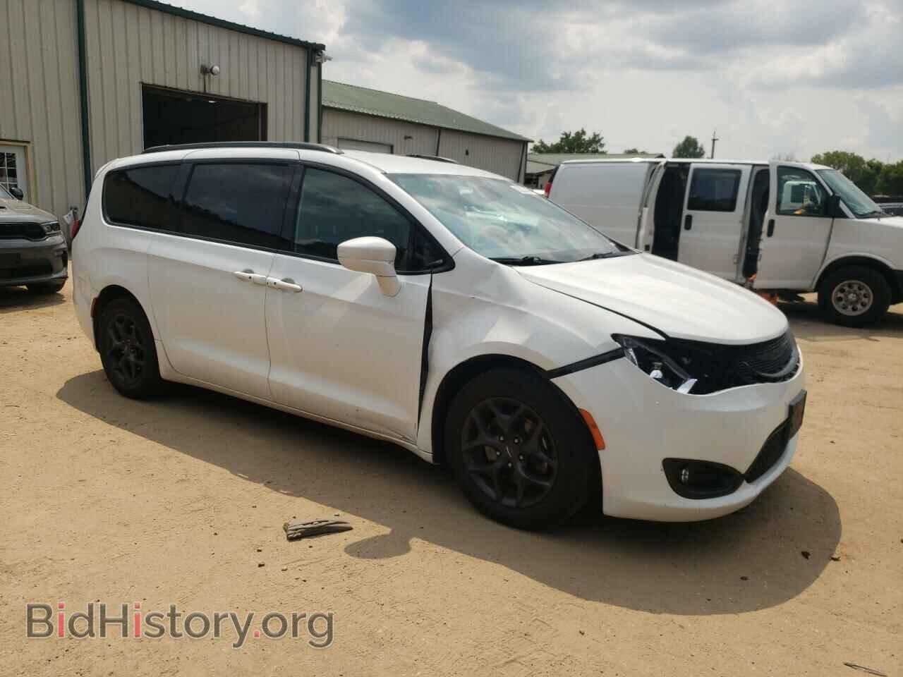 2019 CHRYSLER PACIFICA - VIN: 2C4RC1BG2KR609694 - Фото 4