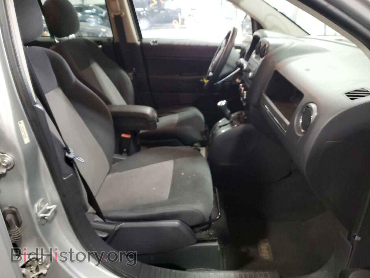 2011 JEEP COMPASS - VIN: 1J4NT1FB2BD264399 - Photo 5