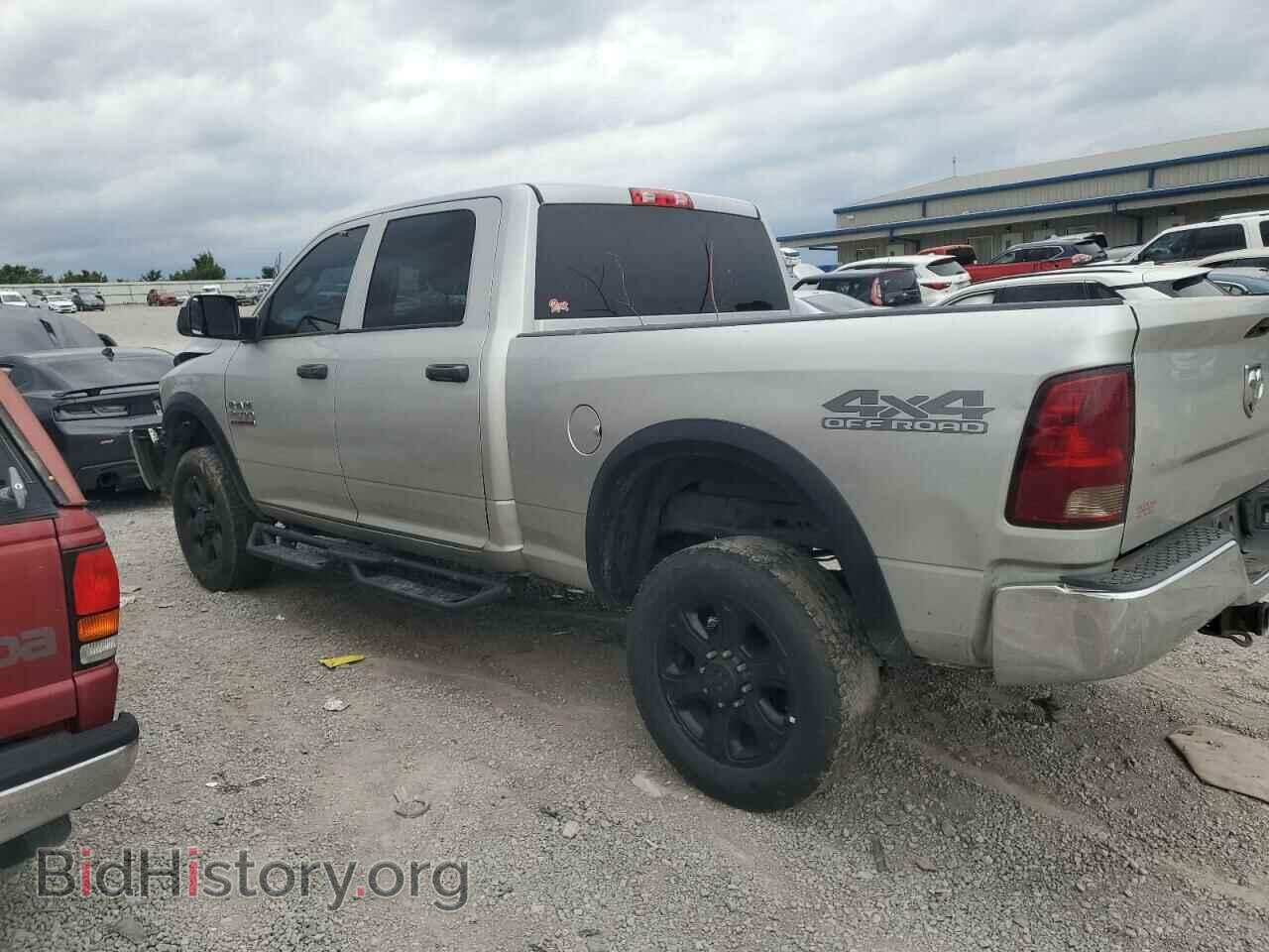 2018 RAM All Models - VIN: 3C6UR5CJ3JG166171 - Фото 2