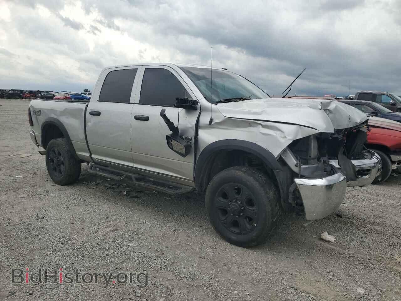 2018 RAM All Models - VIN: 3C6UR5CJ3JG166171 - Фото 4