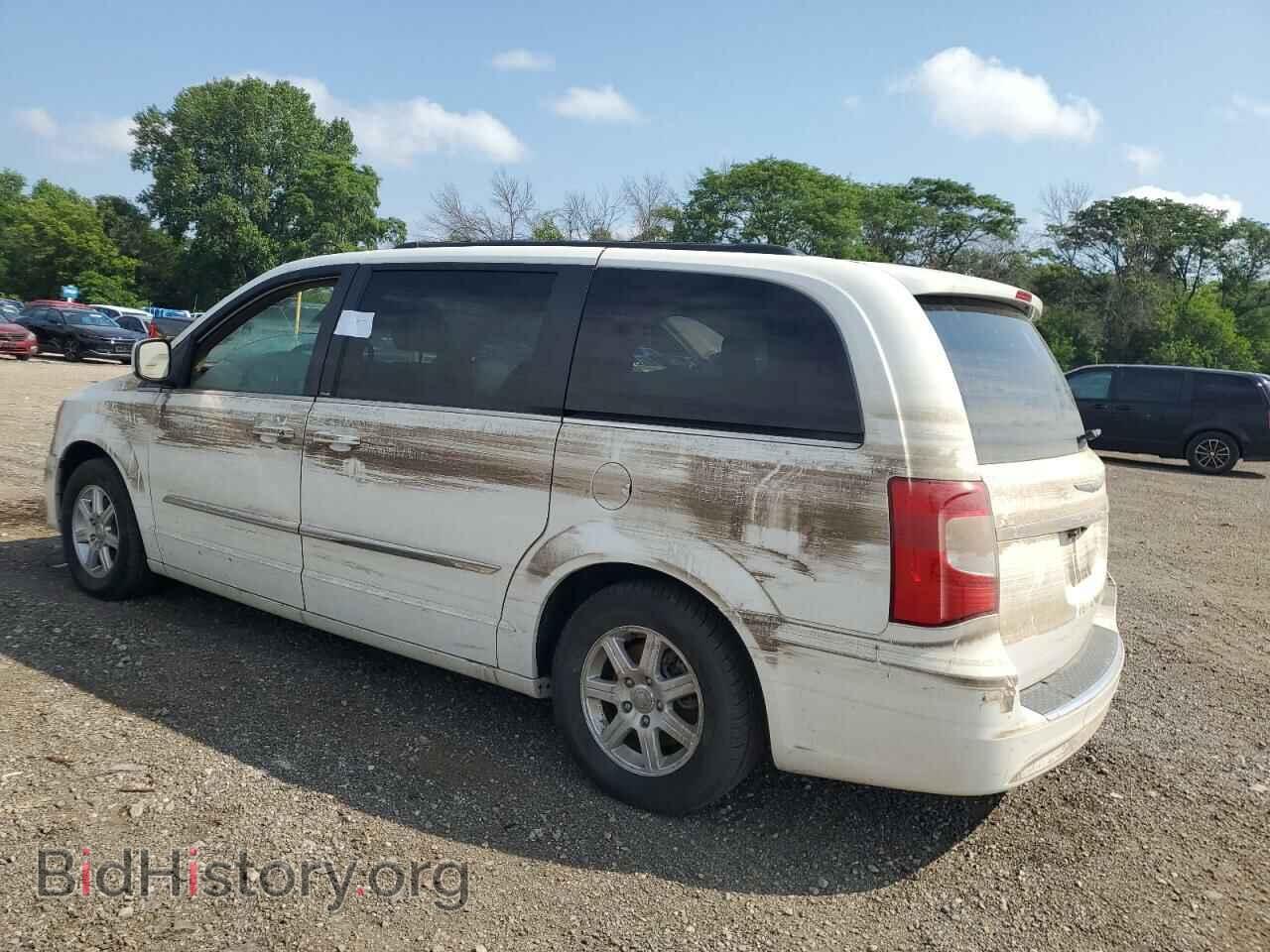 2011 CHRYSLER MINIVAN - VIN: 2A4RR5DG6BR605192 - Photo 2