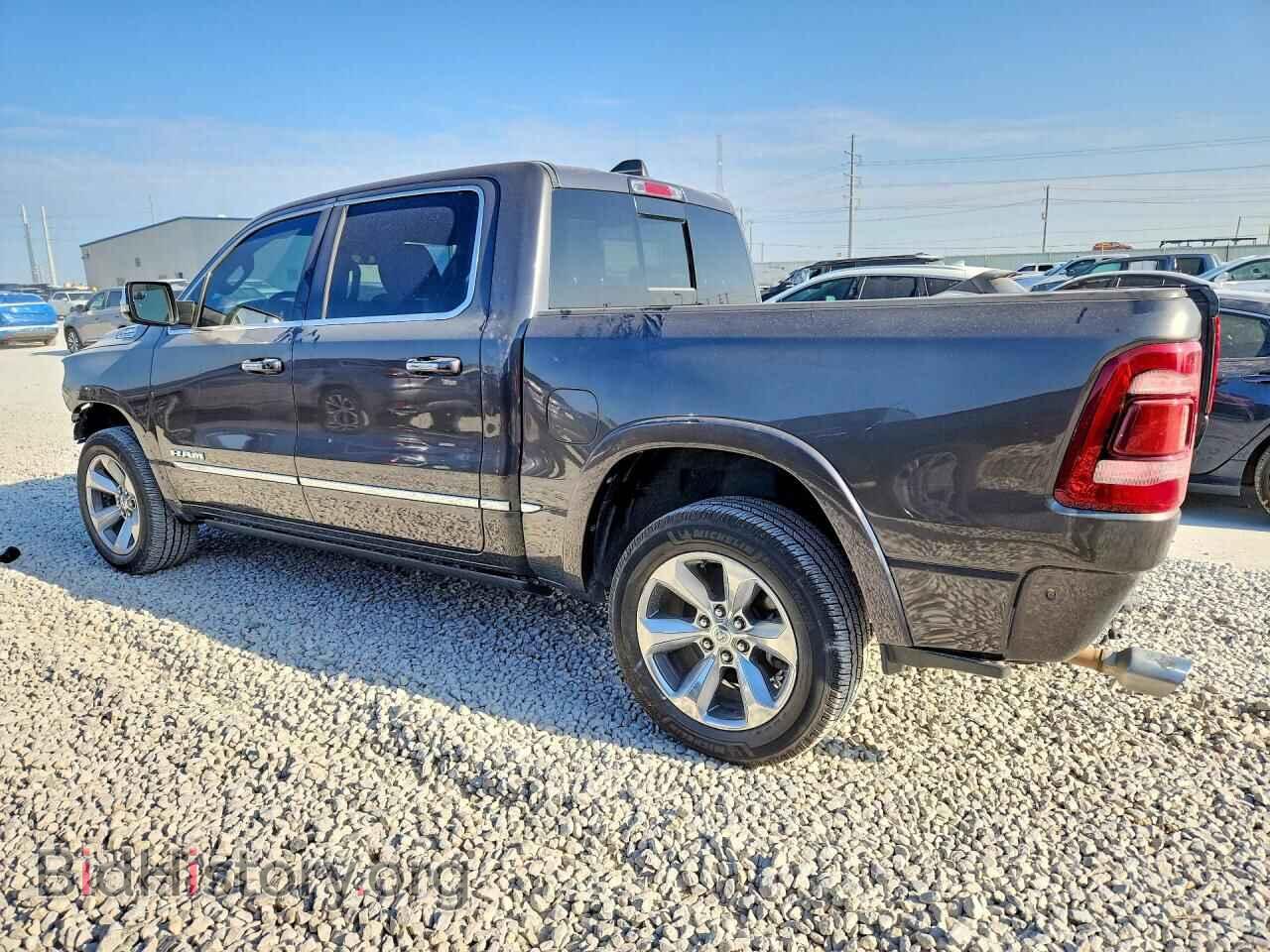 2019 RAM 1500 - VIN: 1C6SRFHT4KN906956 - Photo 2