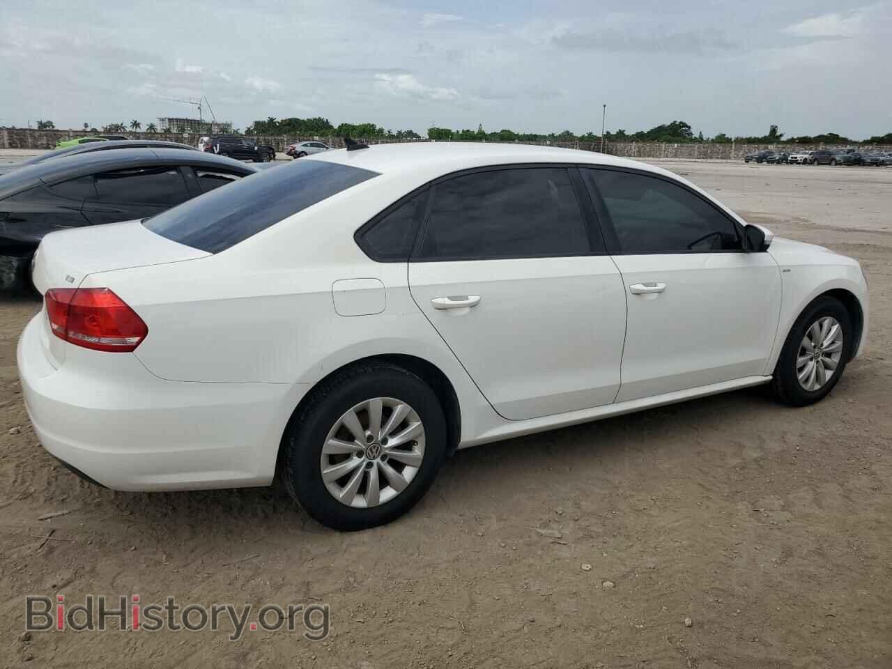 2015 VOLKSWAGEN PASSAT - VIN: 1VWAT7A38FC002483 - Фото 3