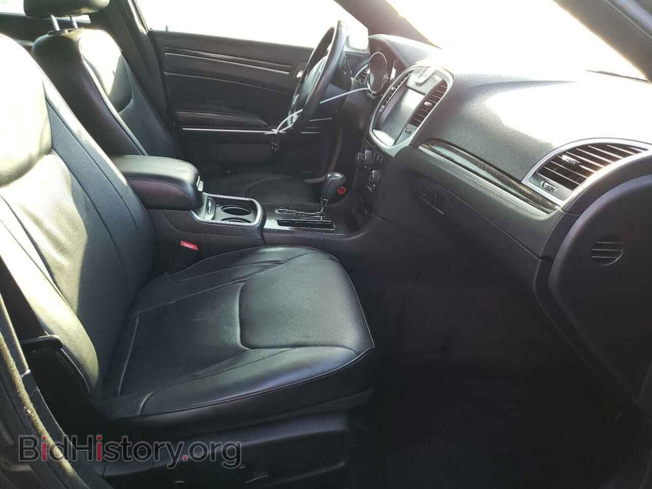 2014 CHRYSLER 300 - VIN: 2C3CCAET0EH182951 - Фото 5