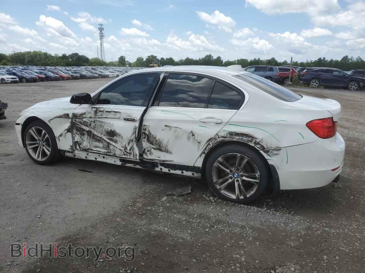 2015 BMW 3 SERIES - VIN: WBA3B5C59FP652933 - Фото 2