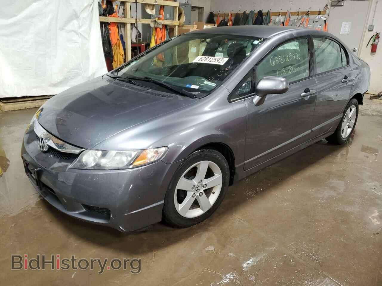 2009 HONDA CIVIC - VIN: 19XFA16659E007796 - Фото 2