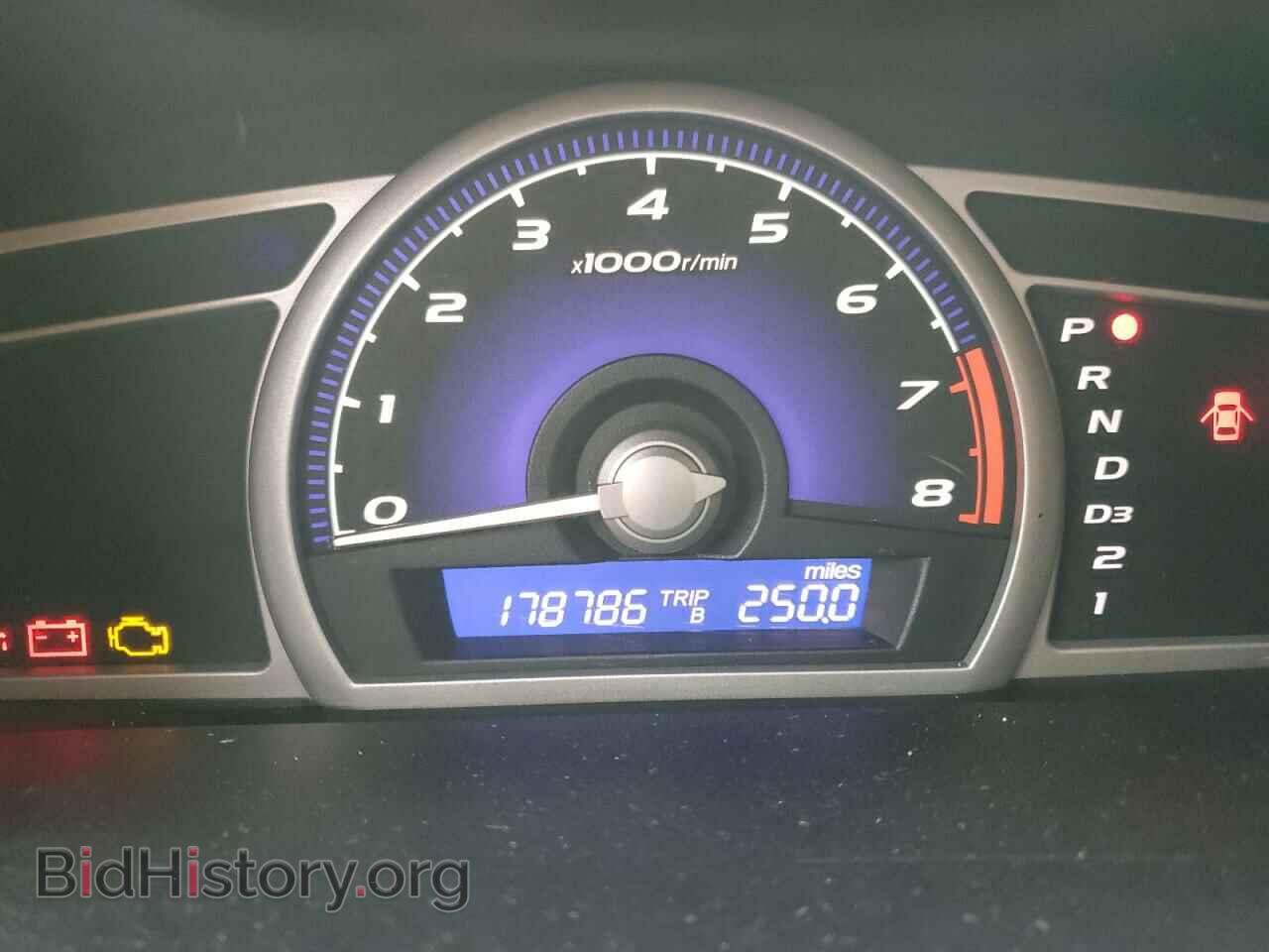 2009 HONDA CIVIC - VIN: 19XFA16659E007796 - Фото 8