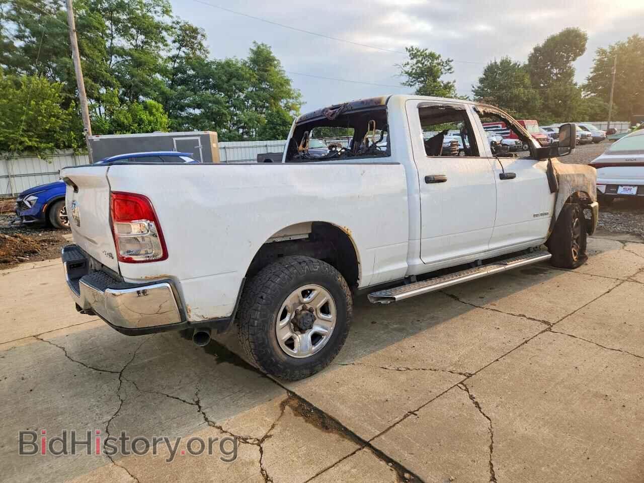 2019 RAM 2500 - VIN: 3C6UR5CL3KG605131 - Photo 3
