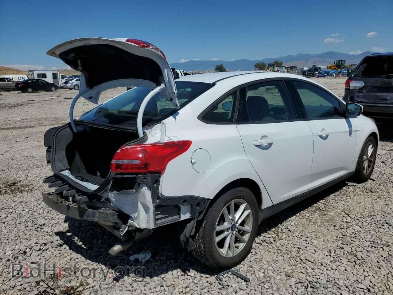 2017 FORD FOCUS - VIN: 1FADP3F24HL314953 - Фото 3