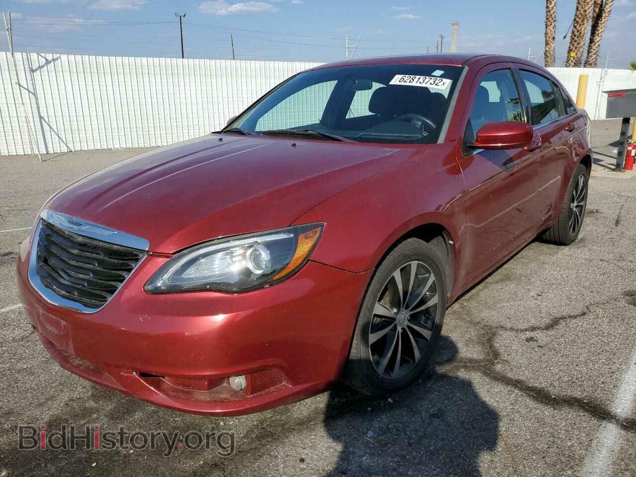 2013 CHRYSLER 200 - VIN: 1C3CCBBB9DN609700 - Фото 2