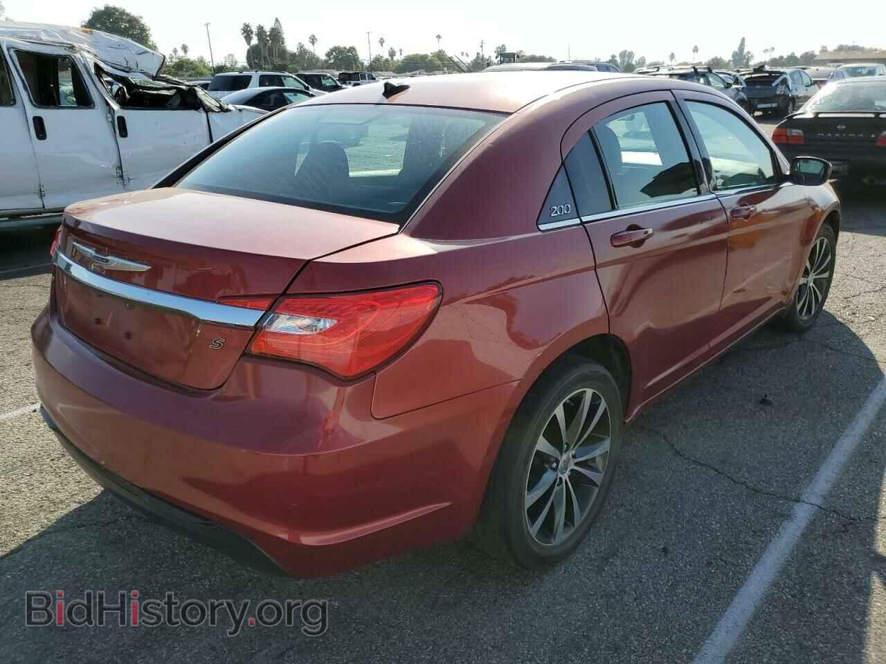 2013 CHRYSLER 200 - VIN: 1C3CCBBB9DN609700 - Фото 4
