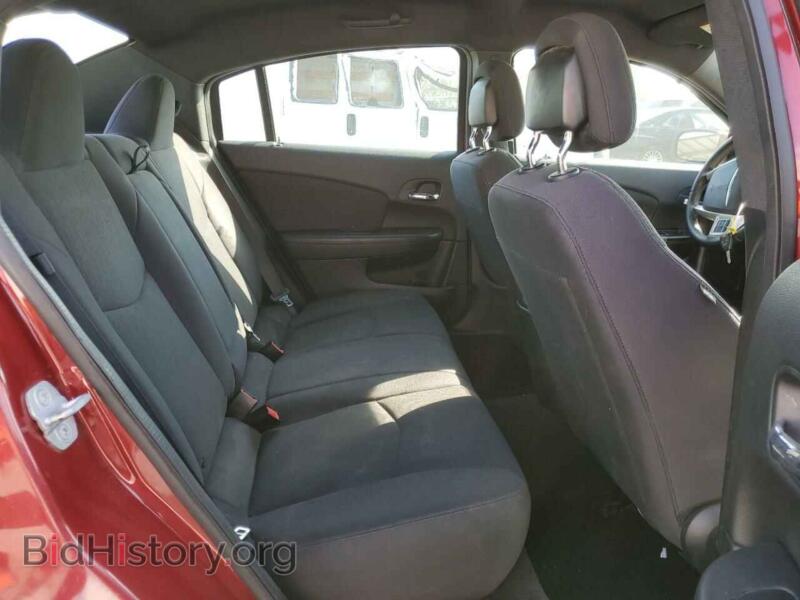 2013 Chrysler 200 (VIN 1C3CCBBB9DN609700) — фото 6 из 10