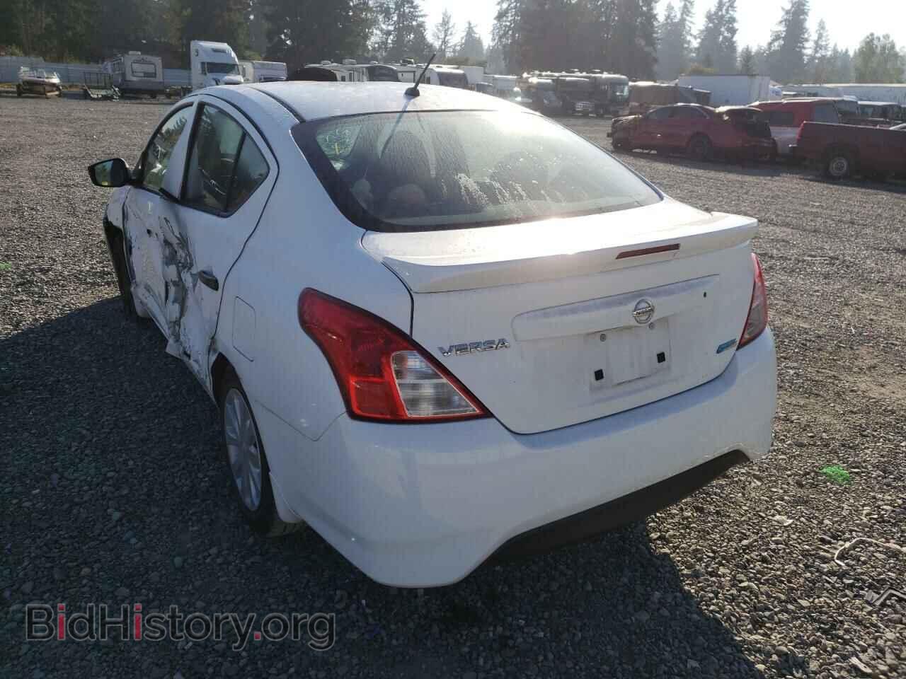 2016 NISSAN VERSA - VIN: 3N1CN7AP4GL853696 - Фото 3