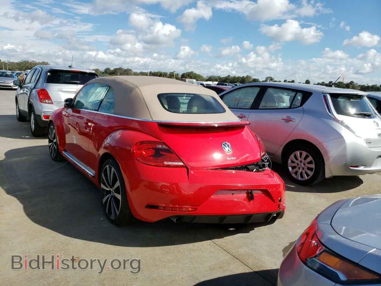 2014 VOLKSWAGEN BEETLE - VIN: 3VW7S7AT2EM821807 - Фото 3