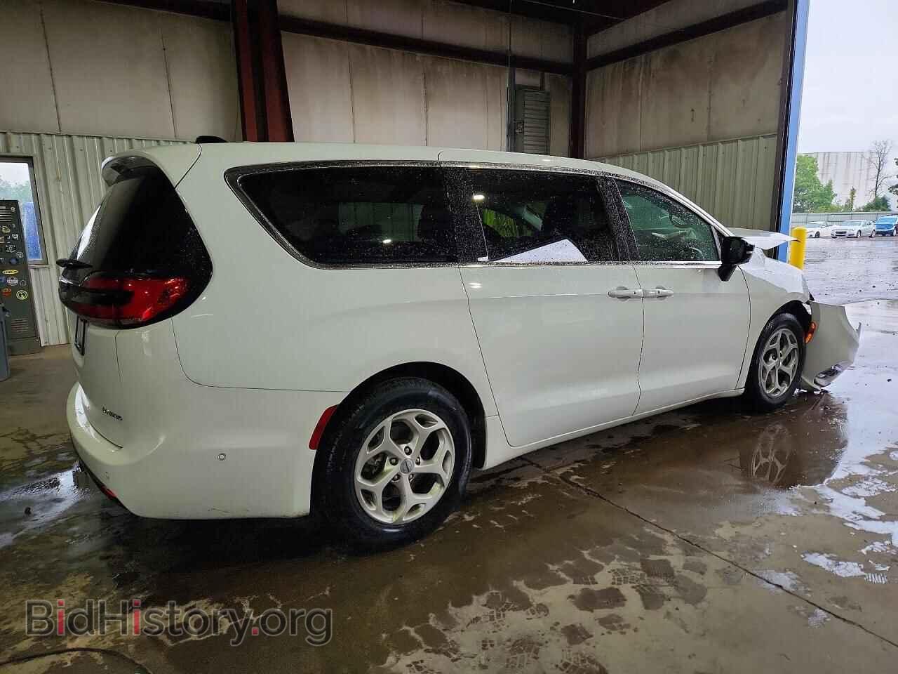 2024 CHRYSLER PACIFICA - VIN: 2C4RC1GG7RR111042 - Photo 3