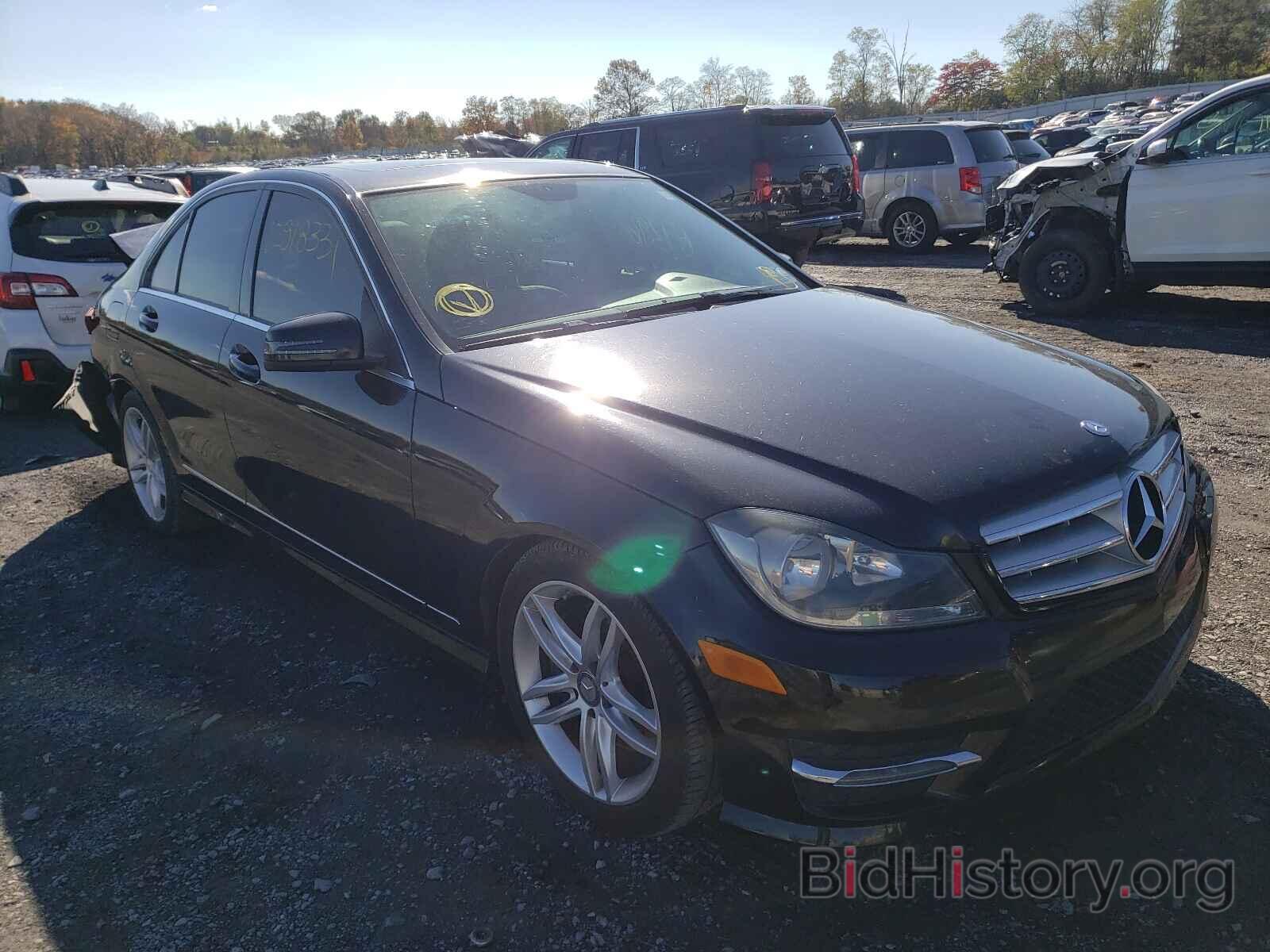 Photo WDDGF8AB1DR279798 - MERCEDES-BENZ C-CLASS 2013