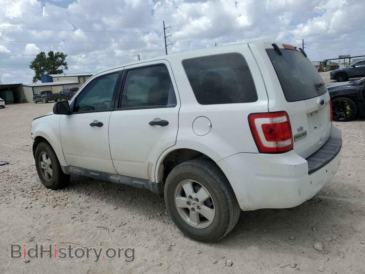 2010 FORD ESCAPE - VIN: 1FMCU0C78AKD34045 - Фото 2