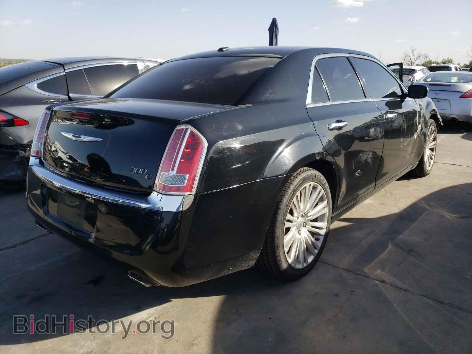2011 CHRYSLER 300 - VIN: 2C3CA6CTXBH595834 - Фото 4
