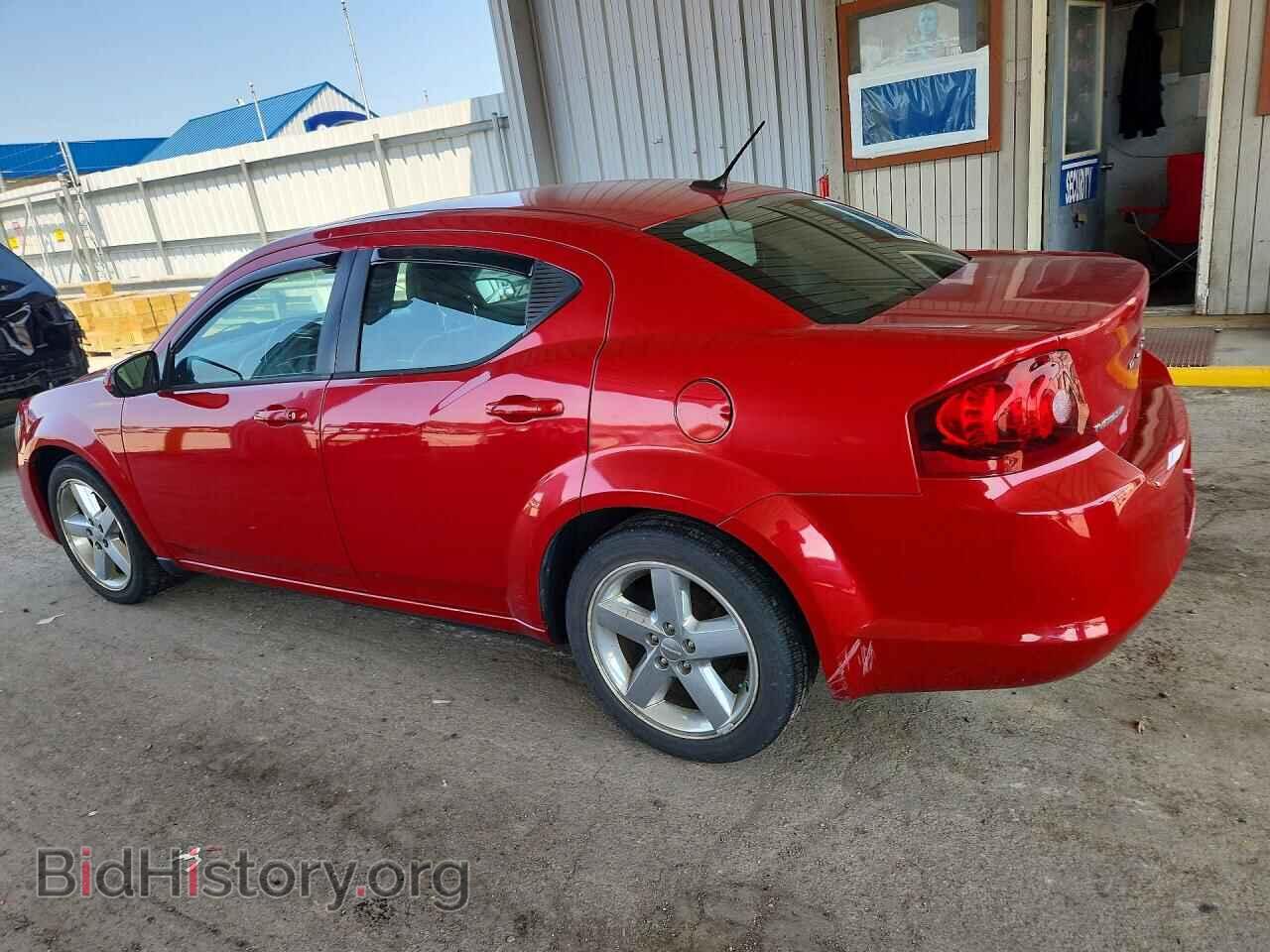 2011 DODGE AVENGER - VIN: 1B3BD2FG2BN573888 - Фото 2