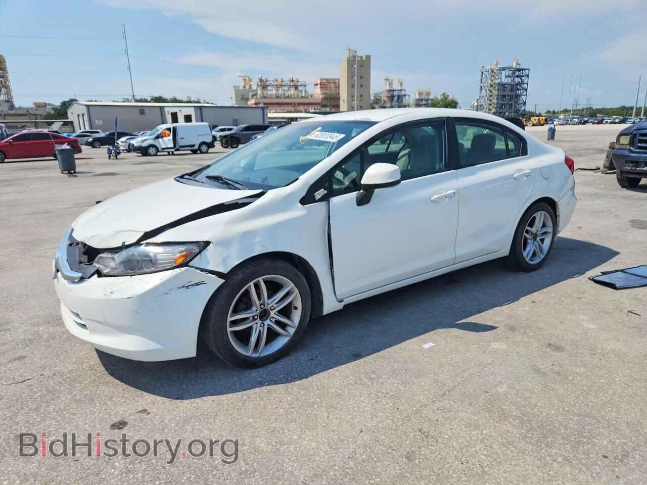 Фотография 19XFB2F58CE383801 - HONDA CIVIC 2012