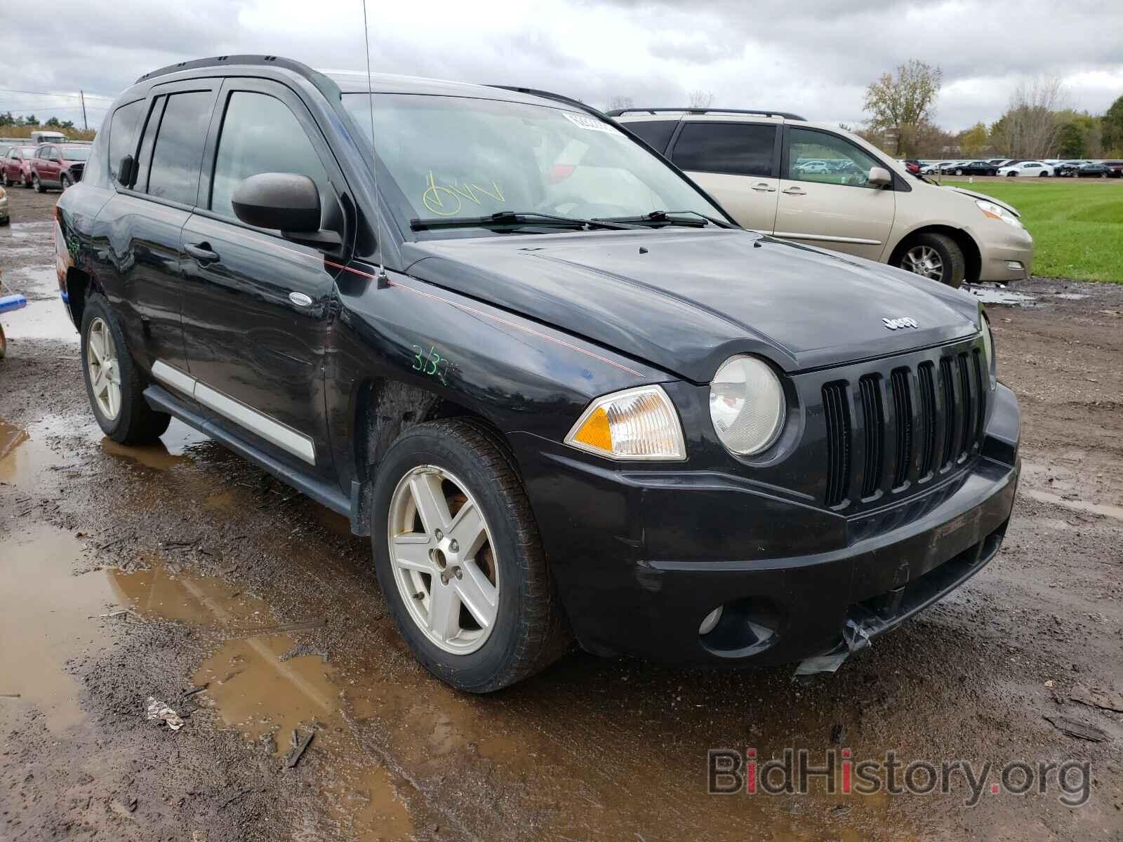 Photo 1J4NF1FB0AD653984 - JEEP COMPASS 2010