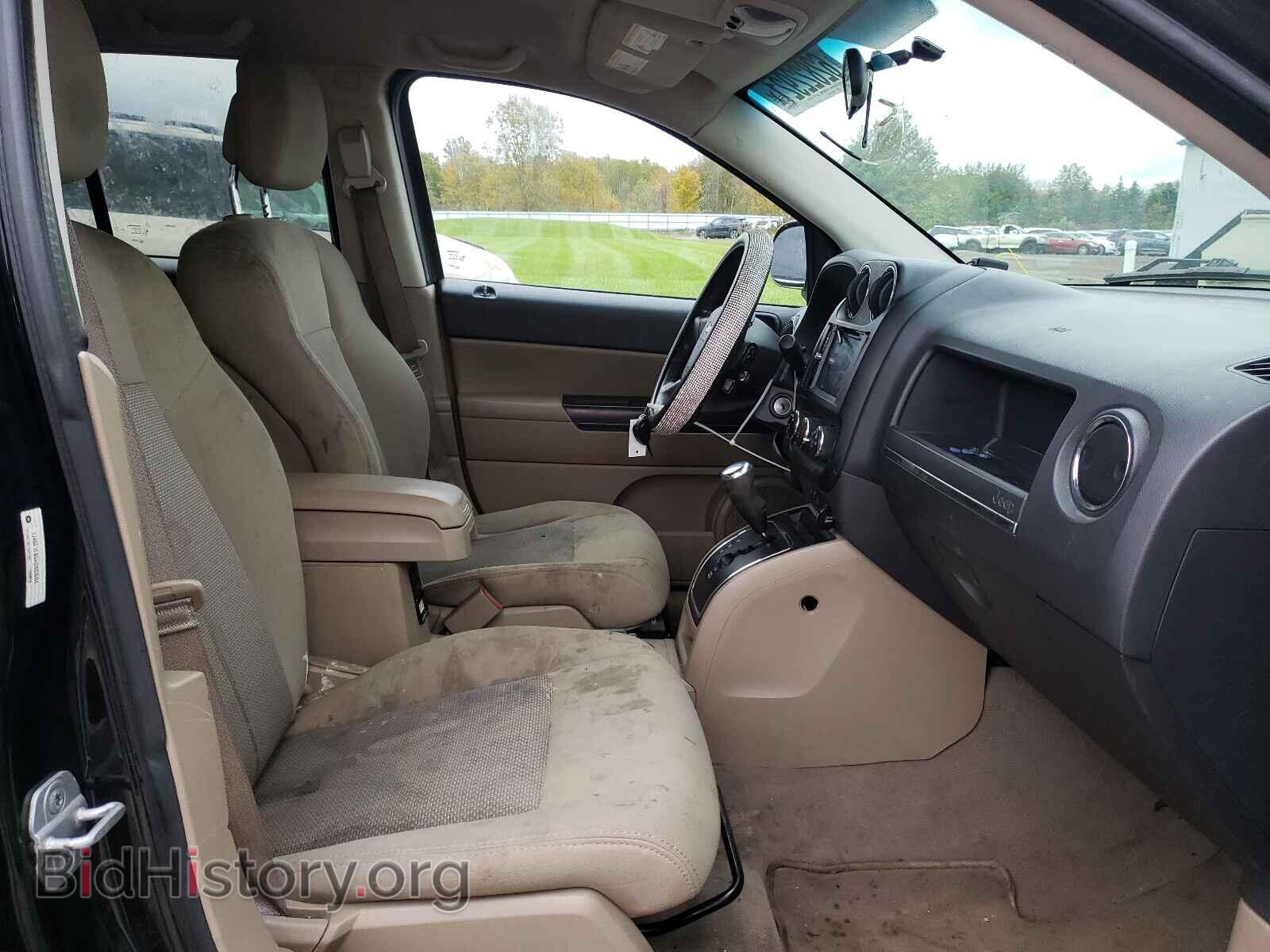 2010 JEEP COMPASS - VIN: 1J4NF1FB0AD653984 - Фото 5