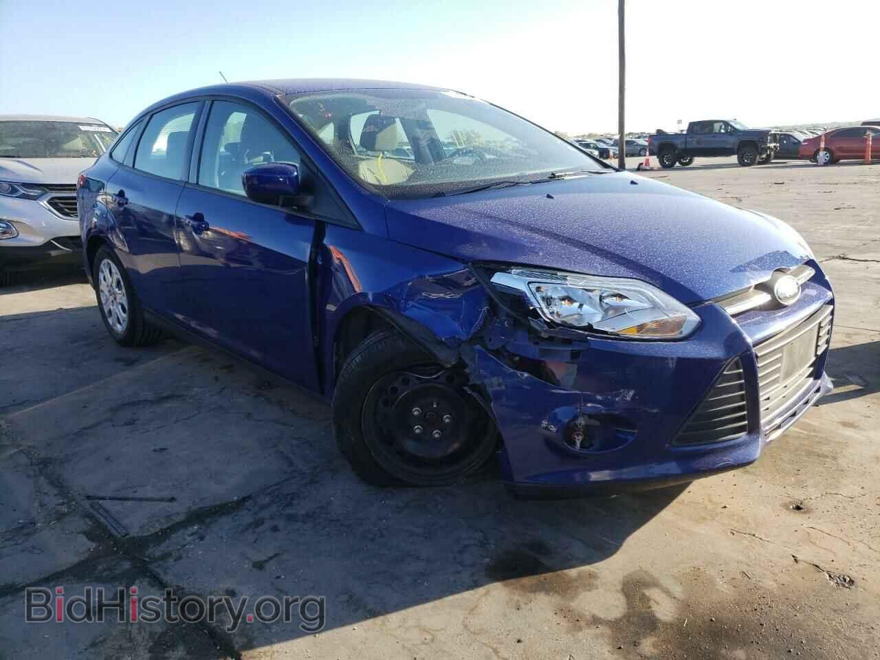 Photo 1FAHP3F24CL249256 - FORD FOCUS 2012