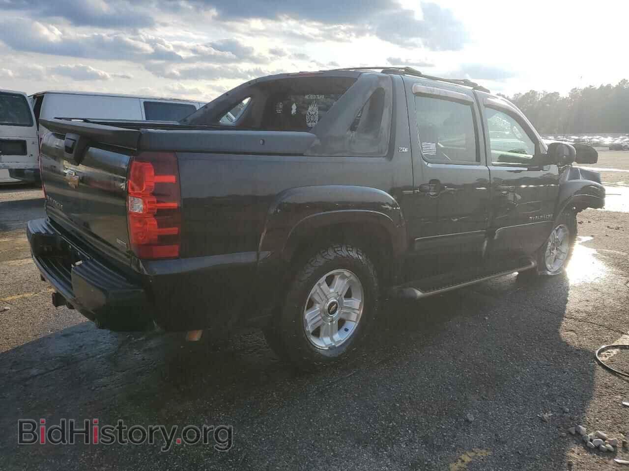 2010 CHEVROLET AVALANCHE - VIN: 3GNVKFE00AG292958 - Фото 3