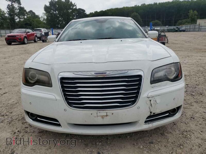 2014 Chrysler 300 (VIN 2C3CCABG6EH230735) — photo 5 of 12