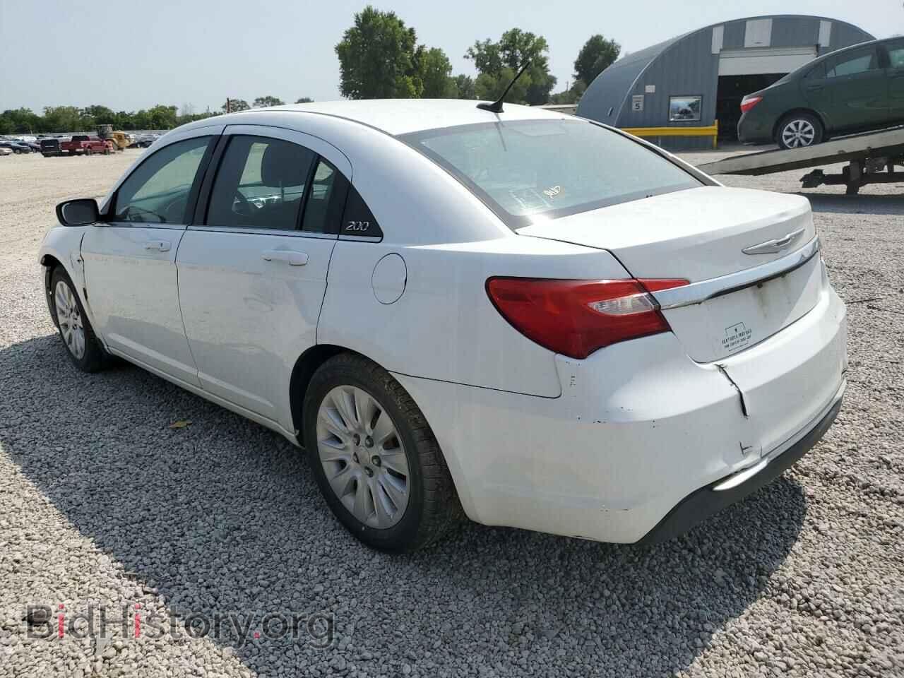 2012 CHRYSLER 200 - VIN: 1C3CCBAB7CN103802 - Фото 2